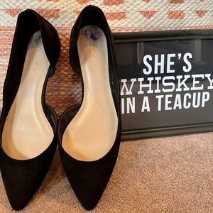 Nine West Pointed Toe Flats